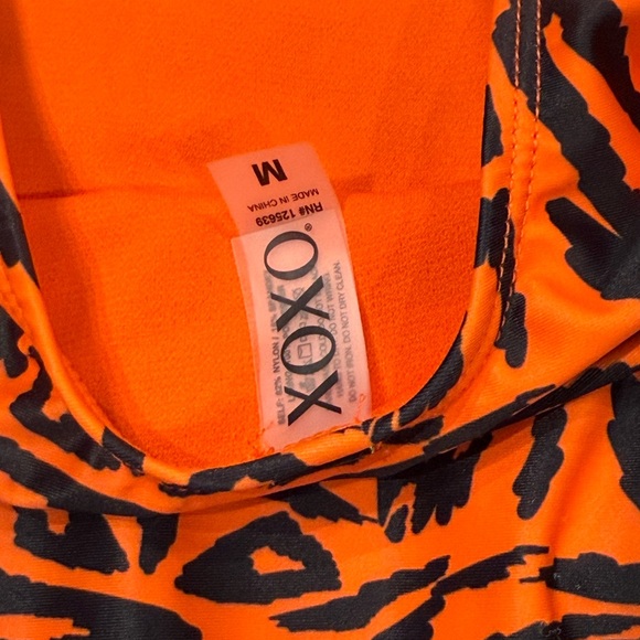 NWT XOXO Wild Side Strappy Cutout Orange and Black Patterned Swimsuit M - Picture 10 of 10